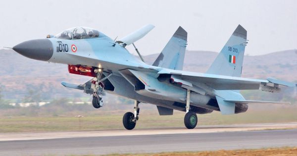 Ấn Độ đặt mua số lượng lớn tên lửa không đối không tiên tiến của Nga