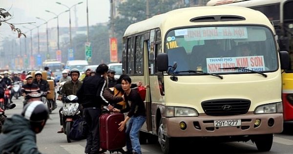 Phó Thủ tướng chỉ đạo xử lý xe dù bến cóc trên tuyến Hà Nội - Quảng Ninh