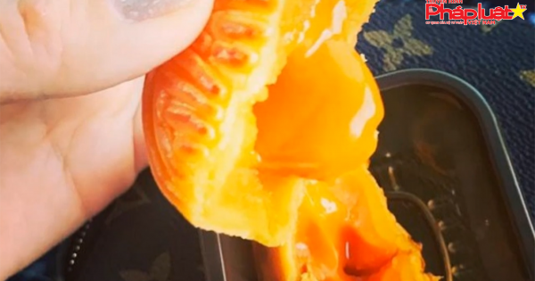 Lo ngại chất lượng bánh trung thu trứng muối Trung Quốc tràn ngập thị trường Việt