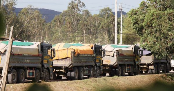 UBND Bình Định vào cuộc trước tình trạng xe tải tung hoành trên quốc lộ 19B