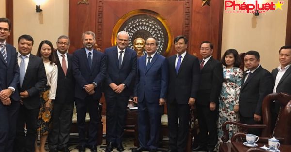 Tổ chức toàn cầu IFC cam kết hỗ trợ các dự án thông minh của TPHCM