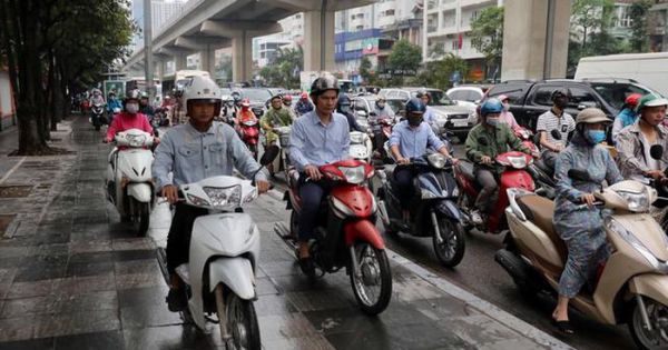 Đại biểu Quốc hội đề nghị bộ trưởng đi xe buýt để giảm ùn tắc giao thông