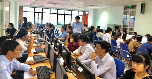 Đổi mới công tác tuyển dụng và quản lý công chức, viên chức theo hướng công khai, minh bạch