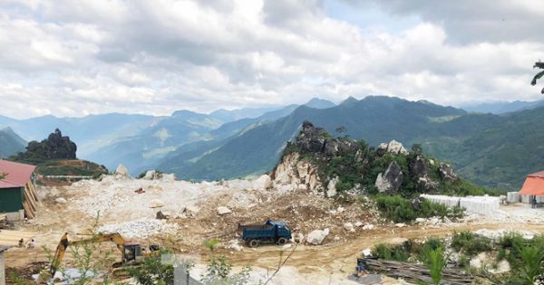 Cận cảnh công trường khai thác đá trái phép ở khu du lịch Sa Pa