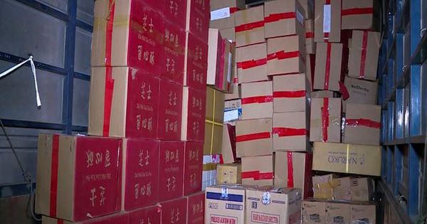 Hà Nội: Bắt giữ hơn 4000 chiếc bánh trung thu nhập lậu từ Trung Quốc