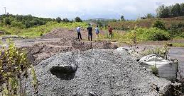 Đắk Nông chỉ đạo xử lý vụ chất thải đổ trái phép ra môi trường