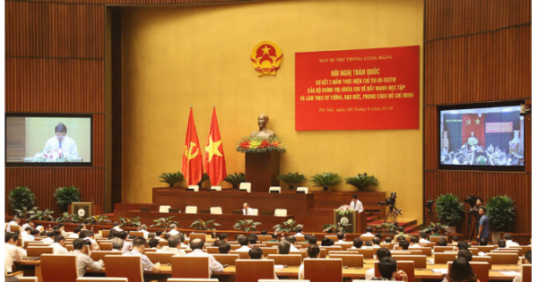 Kiên quyết xử lý cán bộ nói và làm trái quan điểm của Đảng