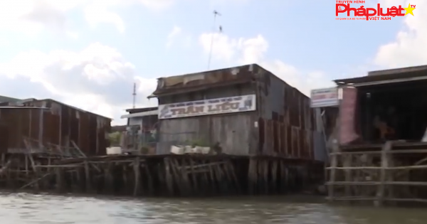 Xin 700 tỉ đồng để xây kè chống sạt lở tại Cà Mau