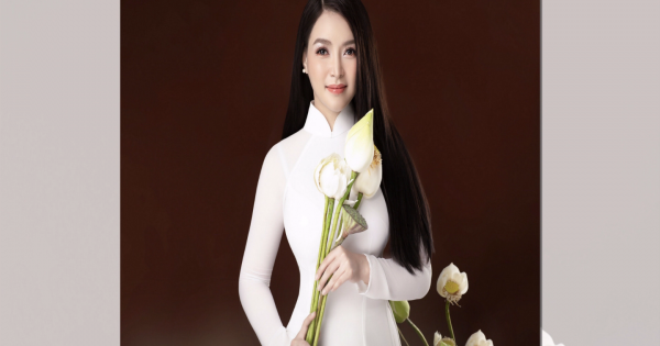 Ca sĩ Đinh Trang hát thính phòng giữa núi đồi Mù Căng Chải