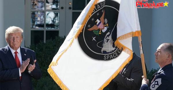 Mỹ chính thức thành lập Bộ Tư lệnh không gian