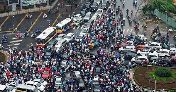 Cục CSGT công bố 10 đường dây nóng tiếp nhận thông tin tai nạn, ùn tắc dịp lễ 2/9