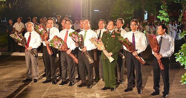 Lãnh đạo Đảng, Nhà nước tham dự cầu truyền hình nhân 50 năm thực hiện di chúc của Bác