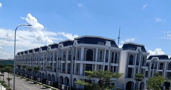 Sở Xây dựng tỉnh Long An yêu cầu tháo dỡ tên dự án Long Phú Villa