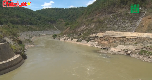 Do mưa lớn, hai nhà máy thủy điện xả lũ trong đêm tại Nghệ An