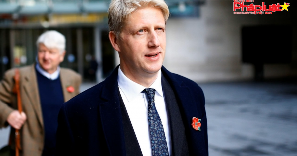 Em trai Thủ tướng Anh từ chức vì bất đồng về Brexit