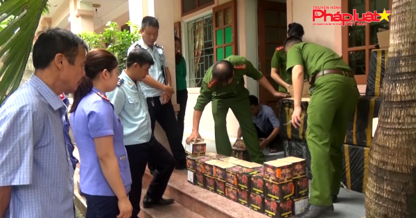 Nghê An: Bắt 6 đối tượng thu giữ gần 520 kg pháo