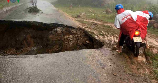 Lai Châu: Sạt lở, sụt lún gây ùn tắc nhiều tuyến giao thông