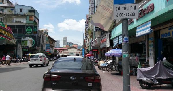 Sở GTVT TPHCM gấp rút rà soát lại việc thu phí đỗ xe ôtô dưới lòng đường