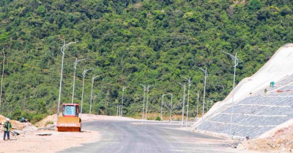 Khởi công dự án cao tốc Bắc - Nam đầu tiên: Khẳng định tầm vóc quốc gia