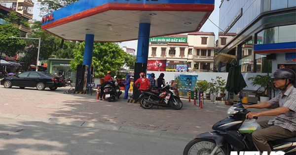 Xăng tiếp tục giảm giá, dầu hỏa tăng nhẹ