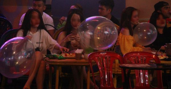 Bóng cười tái xuất phố Bùi Viện