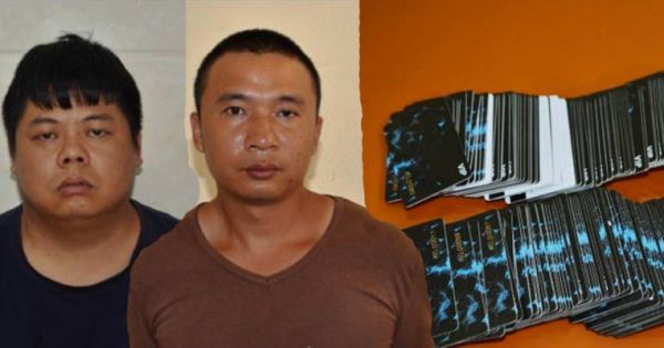 Nghệ An: Bắt 3 người Trung Quốc làm giả thẻ ATM