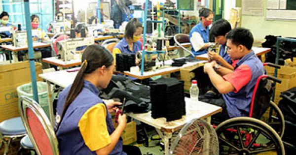 Đảm bảo quyền của các nhóm yếu thế trong thị trường lao động