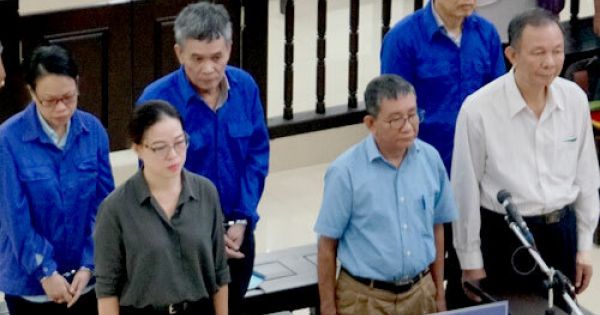 Hai cựu Tổng giám đốc bảo hiểm bị đề nghị 8-16 năm tù