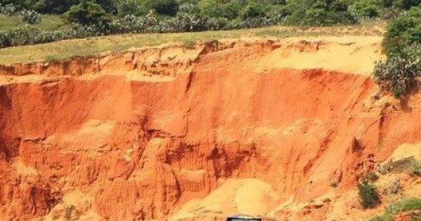 Vụ “băm nát” rừng đồi tại Ninh Thuận: Có dấu hiệu tận thu khoáng sản