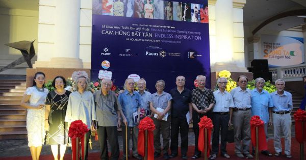 Ngắm hơn 60 tranh khỏa thân tại triển lãm “Cảm hứng bất tận”