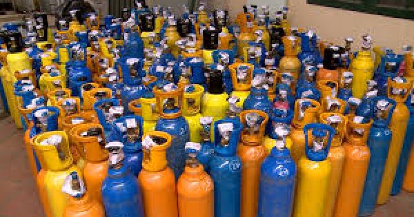 Hà Nội: Phát hiện thêm 2 vụ kinh doanh trái phép hơn 1 tấn khí N2O