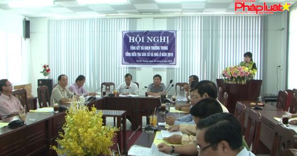 Hội nghị tổng kết và khen thưởng cho tập thể, cá nhân đã có thành tích tiêu biểu trong thực hiện công tác tồng điều tra dân số và nhà ở năm 2019 trên địa bàn thành phố Sóc Trăng.