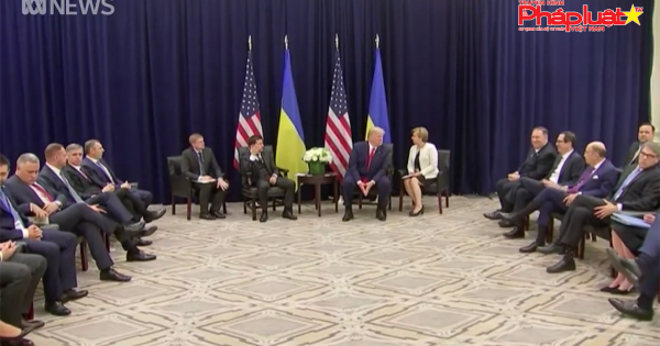 Mỹ: Ngoại trưởng Mike Pompeo đấu khẩu với Hạ viện vì TT Trump