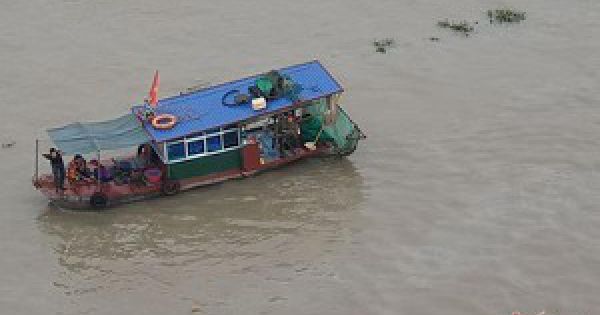 Tàu chạy hết tốc độ để cứu người bị cáp cuốn đứt lìa 2 chân