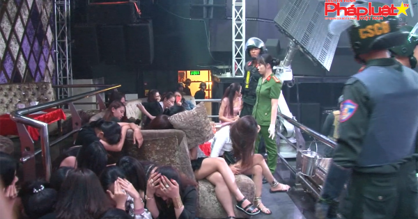 Kiên Giang: Đột kích quán bar phát hiện 31 đối tượng dương tính ma túy