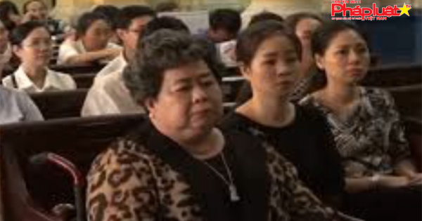 Đại gia Hứa Thị Phấn tiếp tục bị truy tố