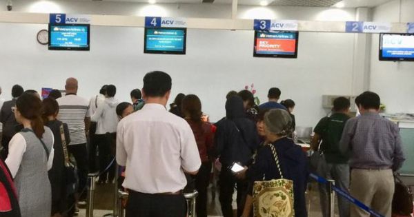 Liên tiếp phát hiện người nước ngoài định xuất cảnh trái phép từ Tân Sơn Nhất