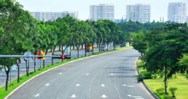 TP.HCM rà soát toàn bộ tiền thu phí của đường Nguyễn Văn Linh