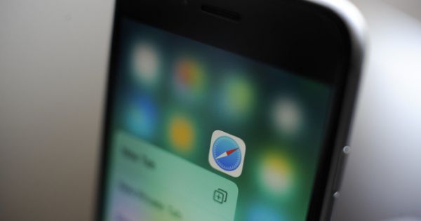 Trình duyệt Safari trên iOS của Apple thu thập và gửi dữ liệu người dùng cho Tencent