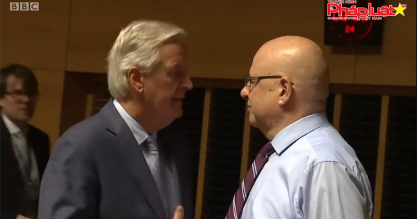 Trưởng đoàn đàm phán EU hi vọng đạt thỏa thuận Brexit trong tuần