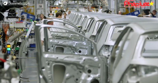 Volkswagen hoãn đầu tư vào Thổ Nhĩ Kỳ vì chiến sự