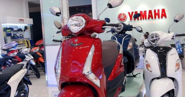 Xe máy đồng loạt tăng giá, chênh cao nhất 17 triệu đồng