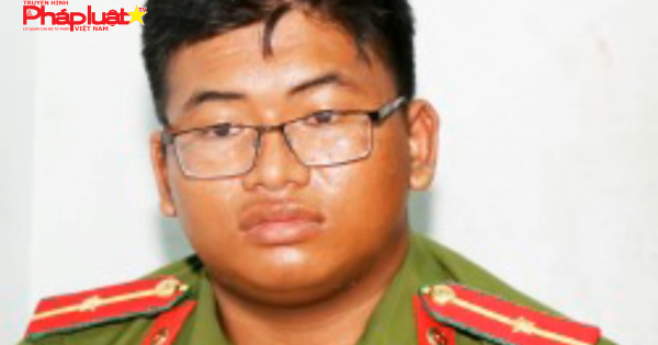 Lật tẩy gã trai mặc trang phục công an