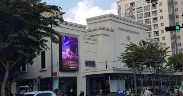 Cận cảnh công trình sai phạm Riverside Palace trên đường Bến Vân Đồn