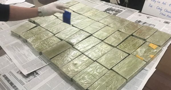 Công an phục kích xe chở 35 bánh heroin