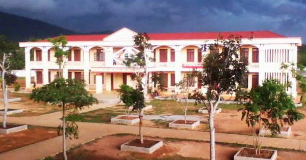 Thêm một giáo viên ở Thanh Hóa xin nghỉ việc vì lương thấp?