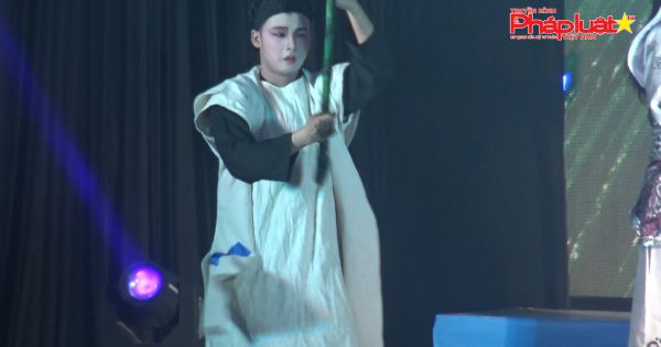 Liveshow Vương Hoài Phong – Chặng đường 15 năm cùng sân khấu cải lương