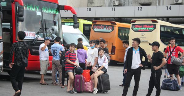 Kiến nghị chuyển đổi xe khách tuyến cố định thành xe buýt