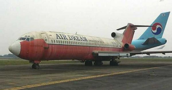 Sẽ trình Chính phủ phương án xử lý máy bay bị bỏ quên 12 năm ở Nội Bài