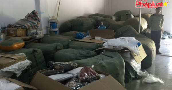 Thời trang NEM, IFU nói gì về 4 tấn quần áo ngoại cắt mác?